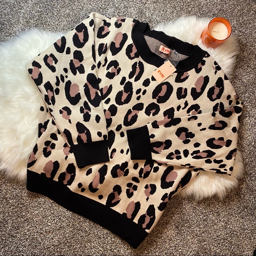 EVRI Sweater